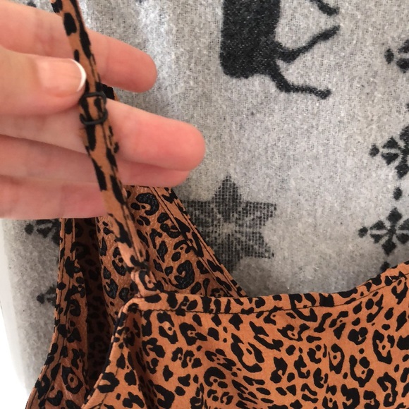 H&M Leopard 🐆 tank top - size 12 US - Picture 4 of 6